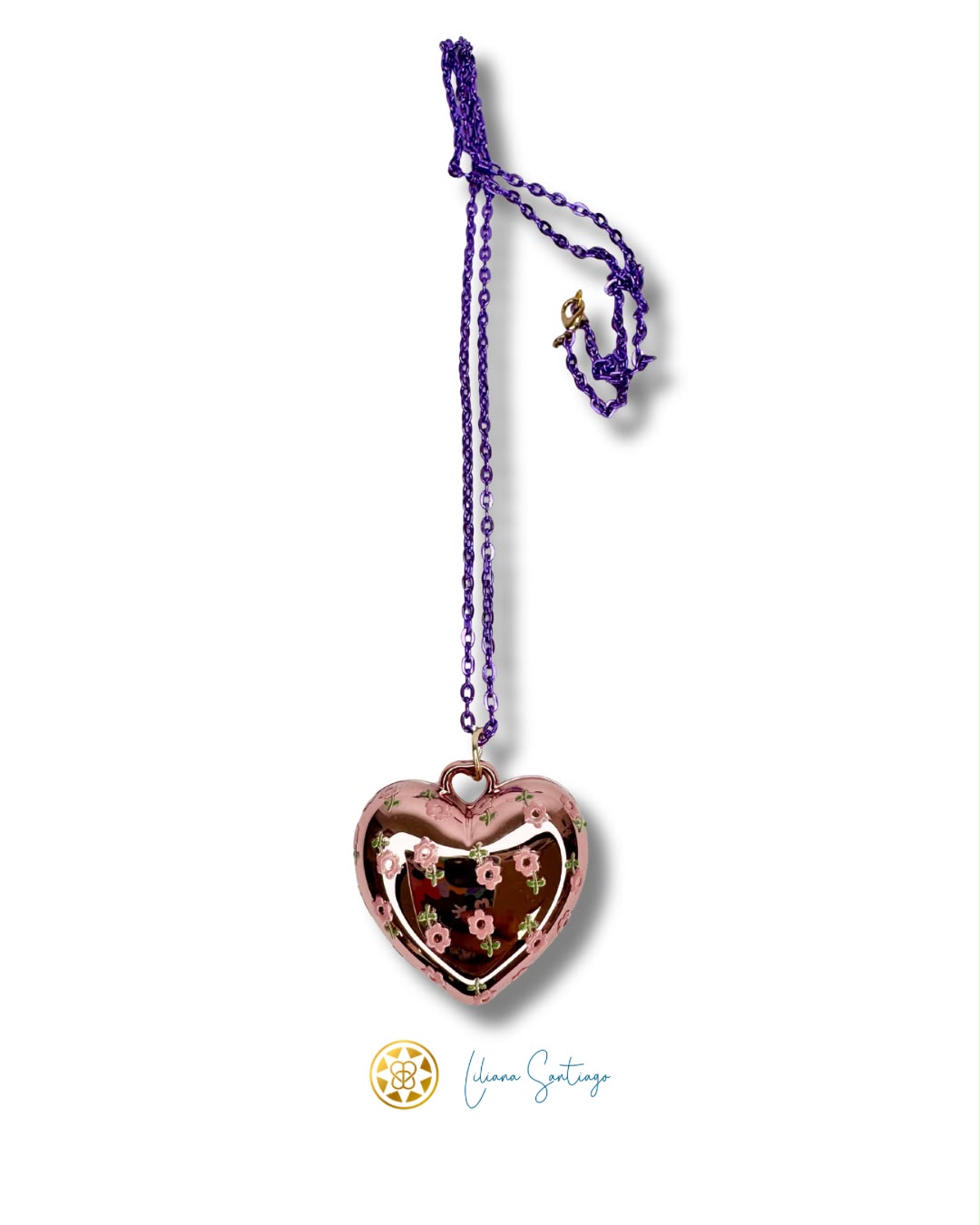 Colla corazon plastico con perfume